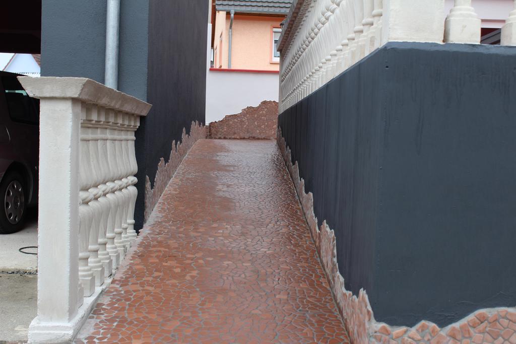 Gaestehaus Mama Rust Exteriör bild