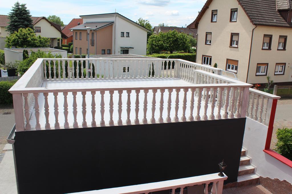 Gaestehaus Mama Rust Exteriör bild