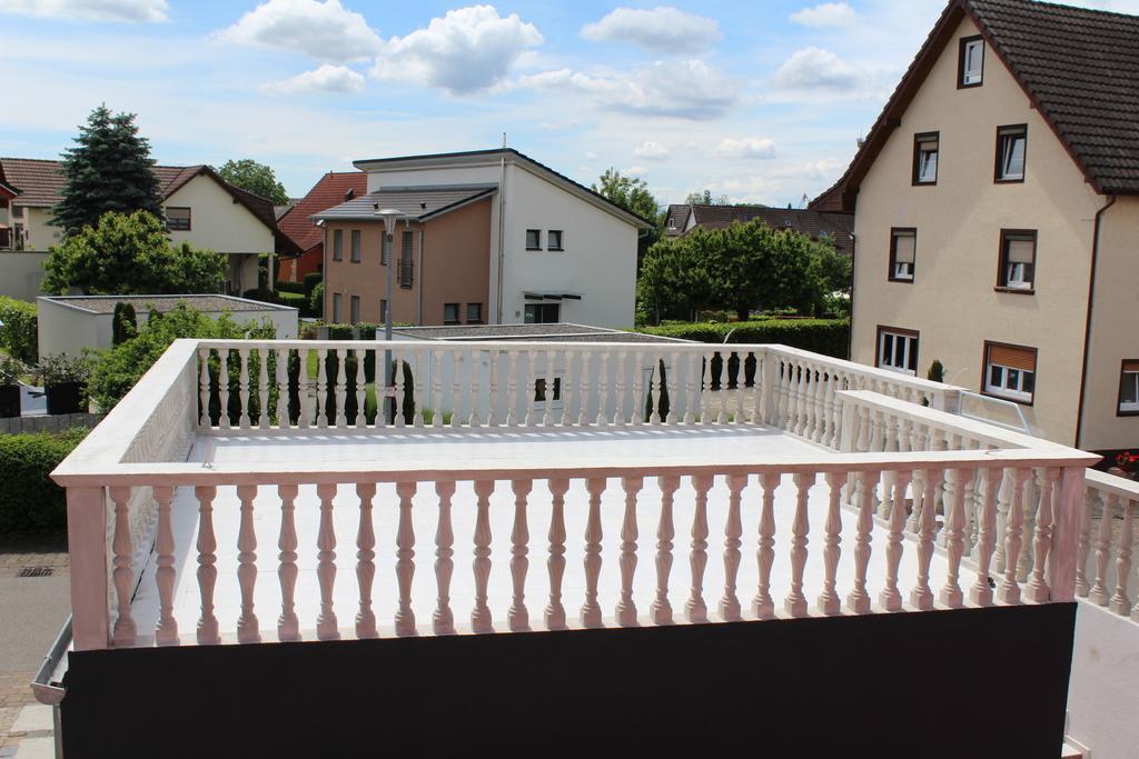 Gaestehaus Mama Rust Exteriör bild